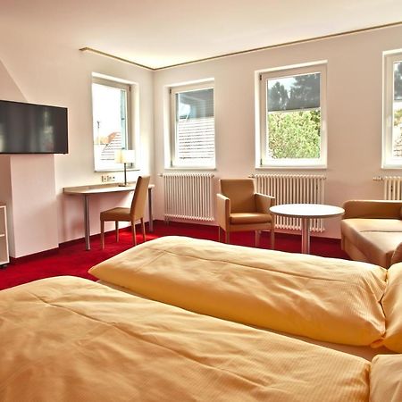 Sternplatz Hotel Эинген Экстерьер фото